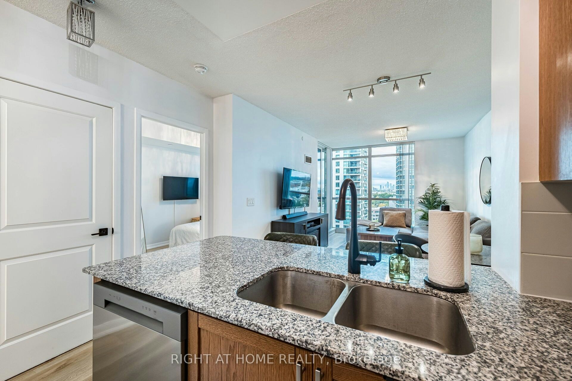 1211-205 Sherway Gardens Road, Toronto, ON, M9C 0A5 - 12