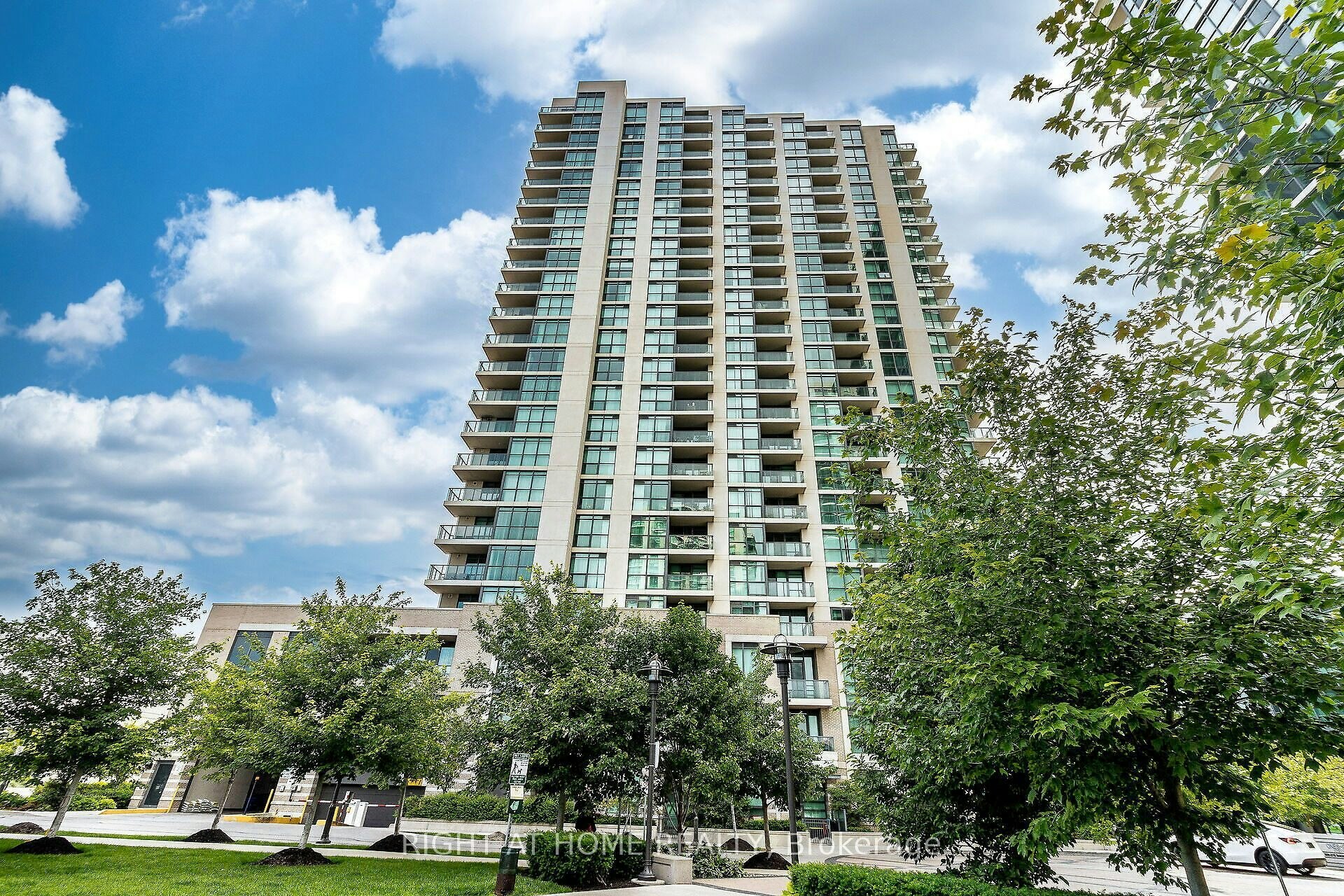 1211-205 Sherway Gardens Road, Toronto, ON, M9C 0A5 - 2