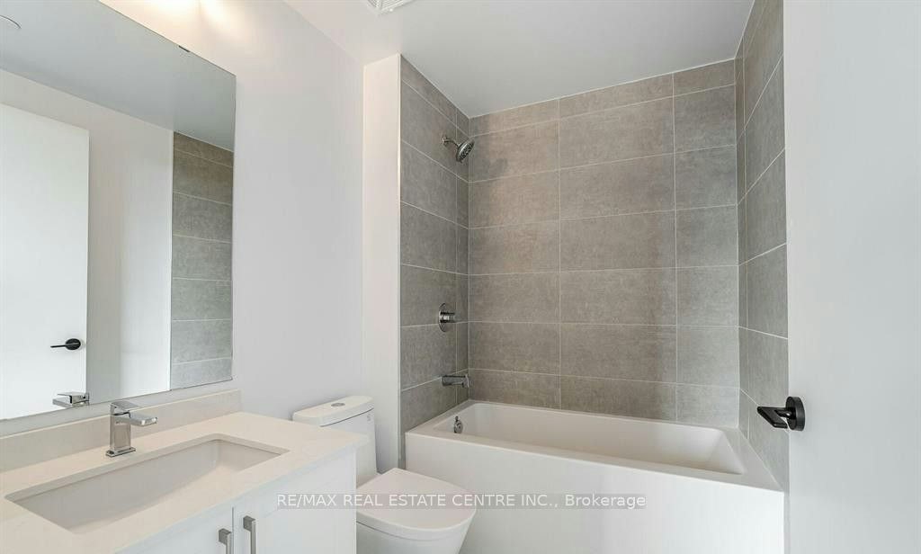 232-2450 Old Bronte Road, Oakville, ON, L6M 5P6 - 23