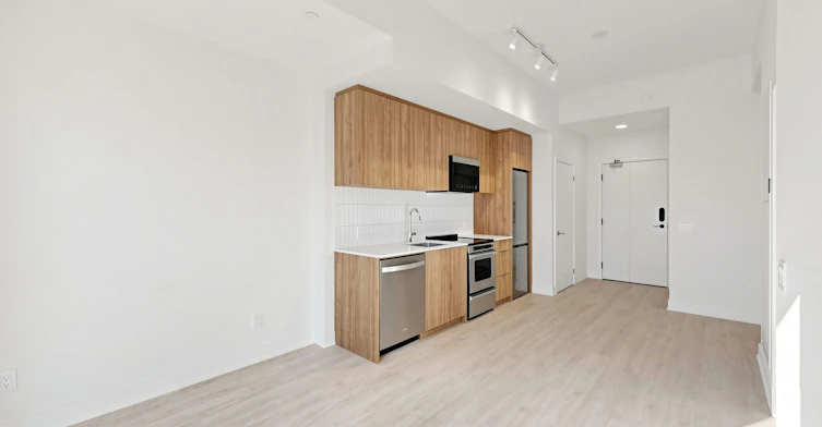 708-3008 William Cutmore Boulevard, Oakville, ON, L6H 7G1 - 11