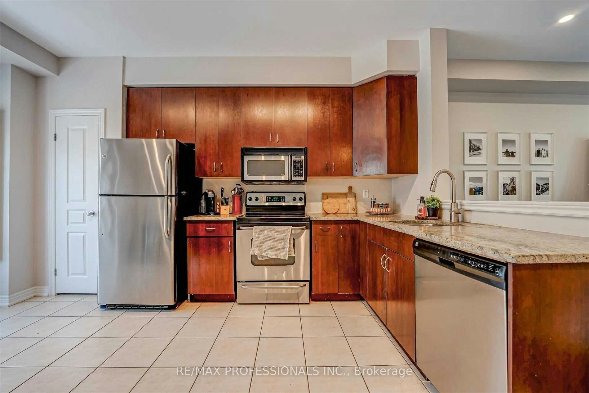 676 Rowley Common, Burlington, ON, L7L 0A5 - 16