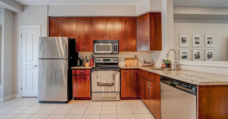 676 Rowley Common, Burlington, ON, L7L 0A5 - 16