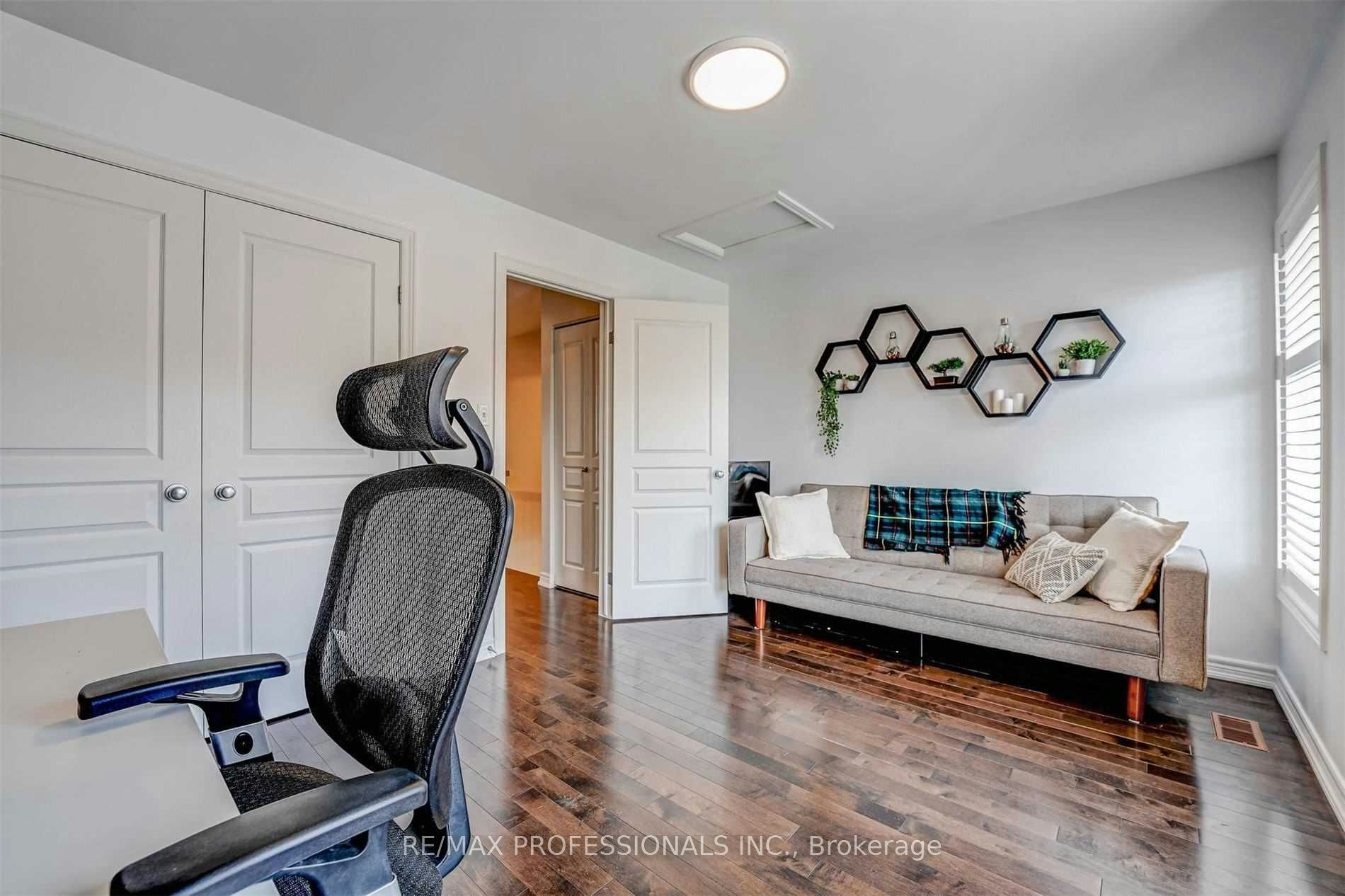 676 Rowley Common, Burlington, ON, L7L 0A5 - 22