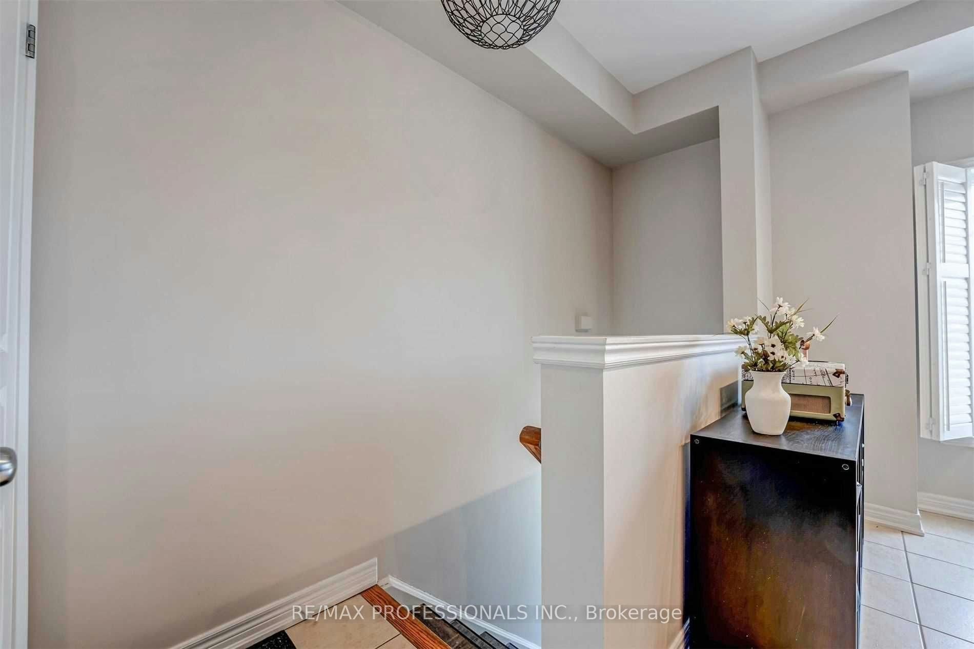 676 Rowley Common, Burlington, ON, L7L 0A5 - 25