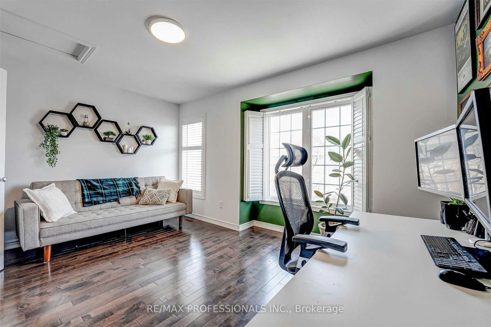 676 Rowley Common, Burlington, ON, L7L 0A5 - 23
