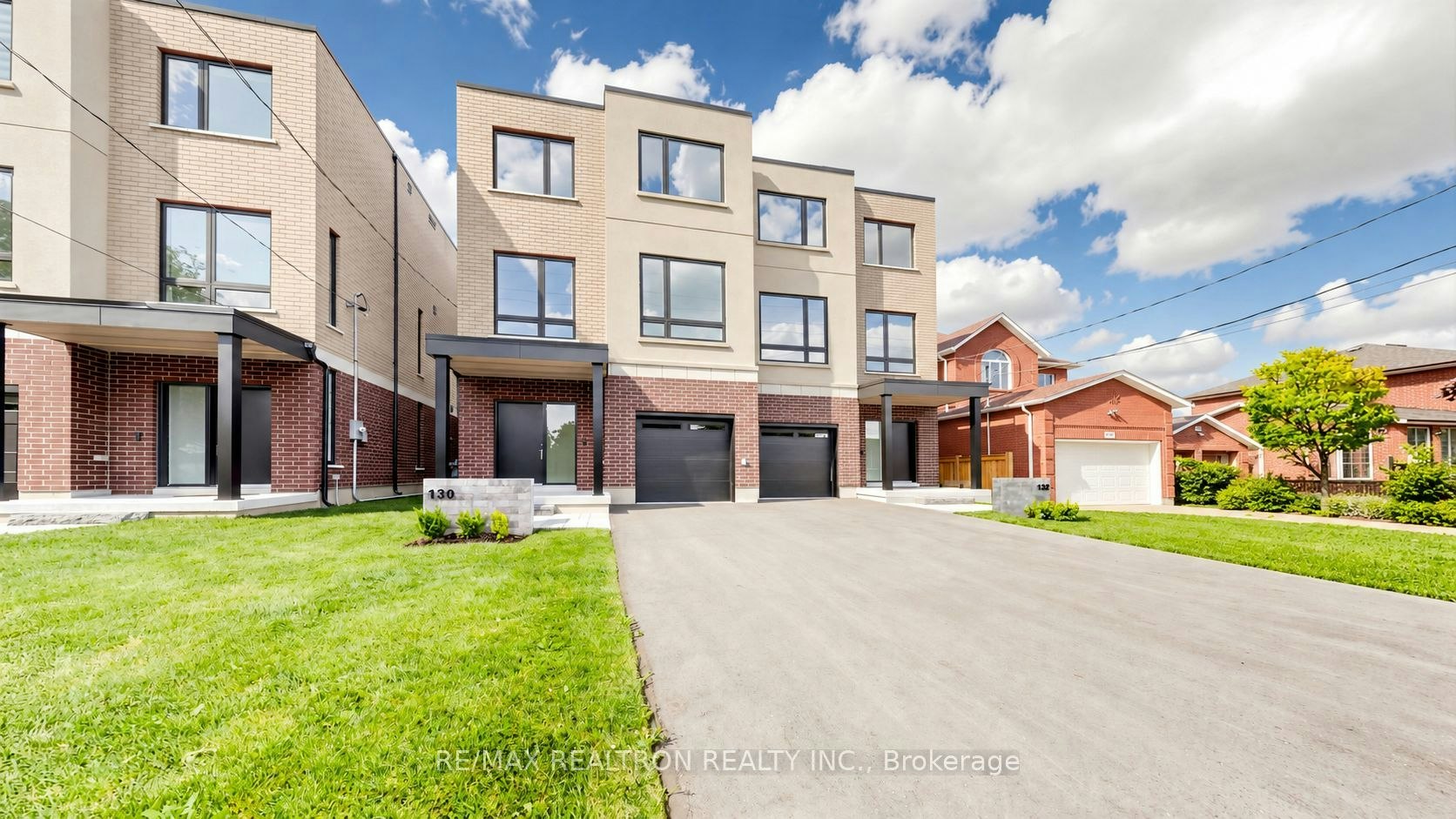130 Dunbar Road, Mississauga, ON, L5B 1G7