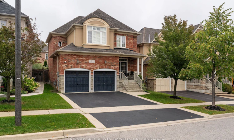 7 Snellview Boulevard