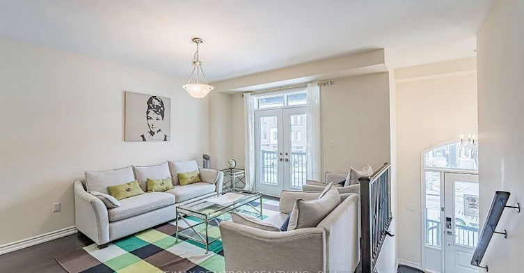 30 Vaudeville Drive, Toronto, ON, M8W 0B4 - 2