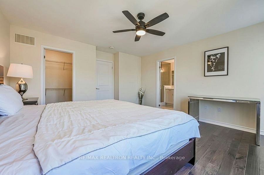 30 Vaudeville Drive, Toronto, ON, M8W 0B4 - 13