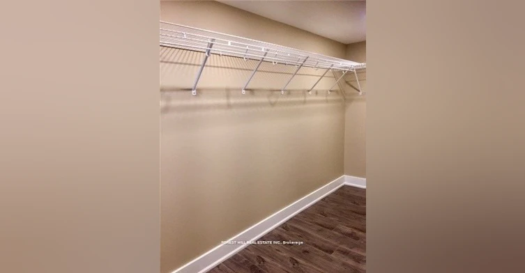 Lower-166 Schell Avenue, Toronto, ON, M6E 2T1 - 13