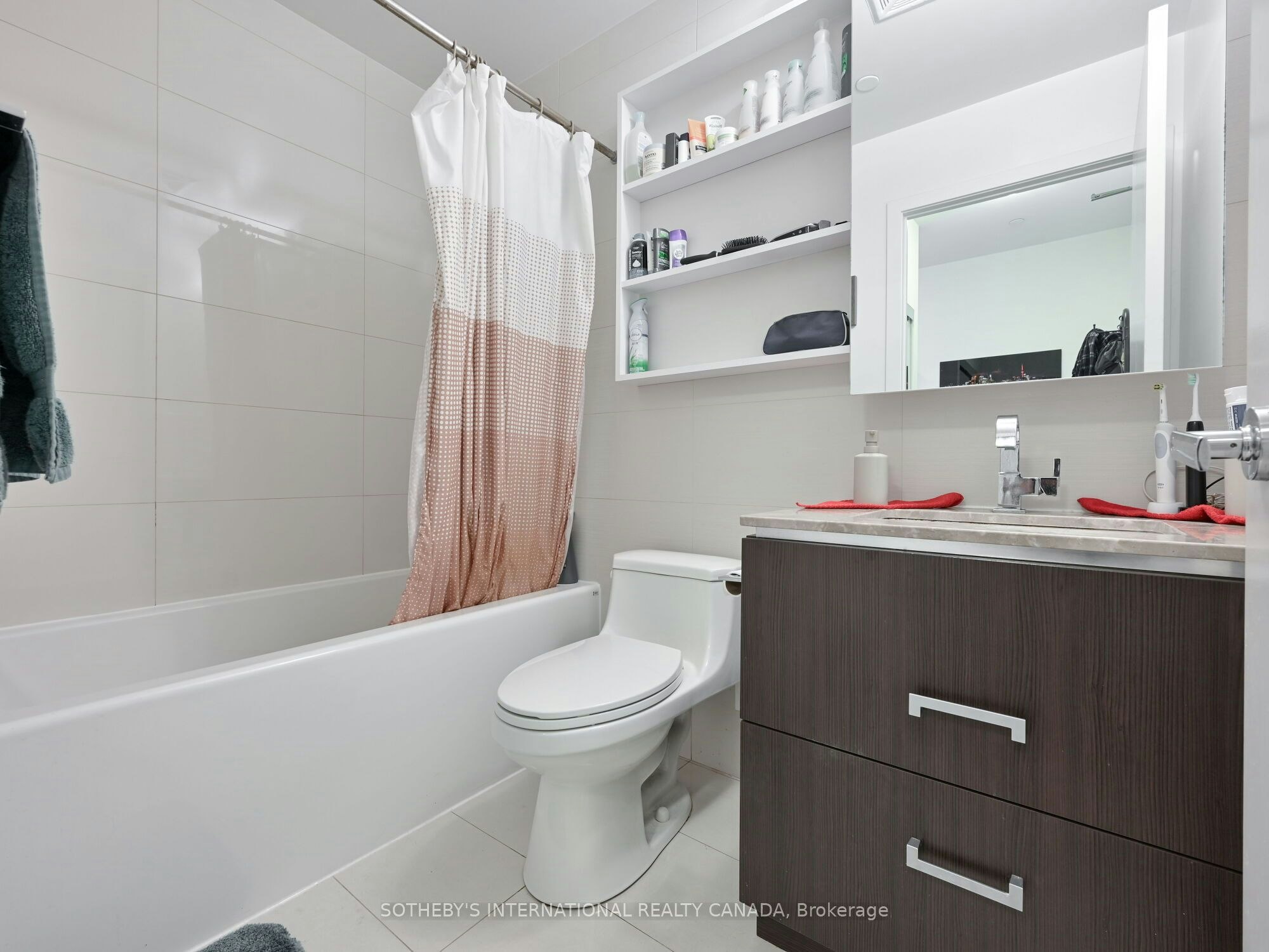 813-1830 Bloor Street W, Toronto, ON, M6P 0A2 - 18