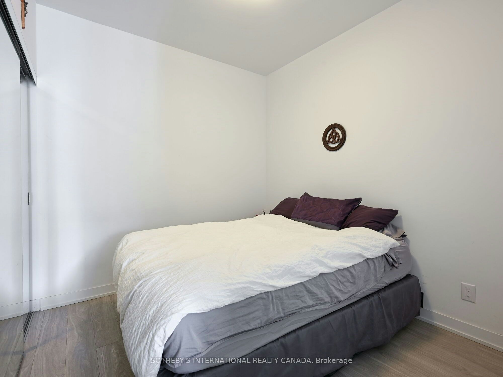 813-1830 Bloor Street W, Toronto, ON, M6P 0A2 - 15