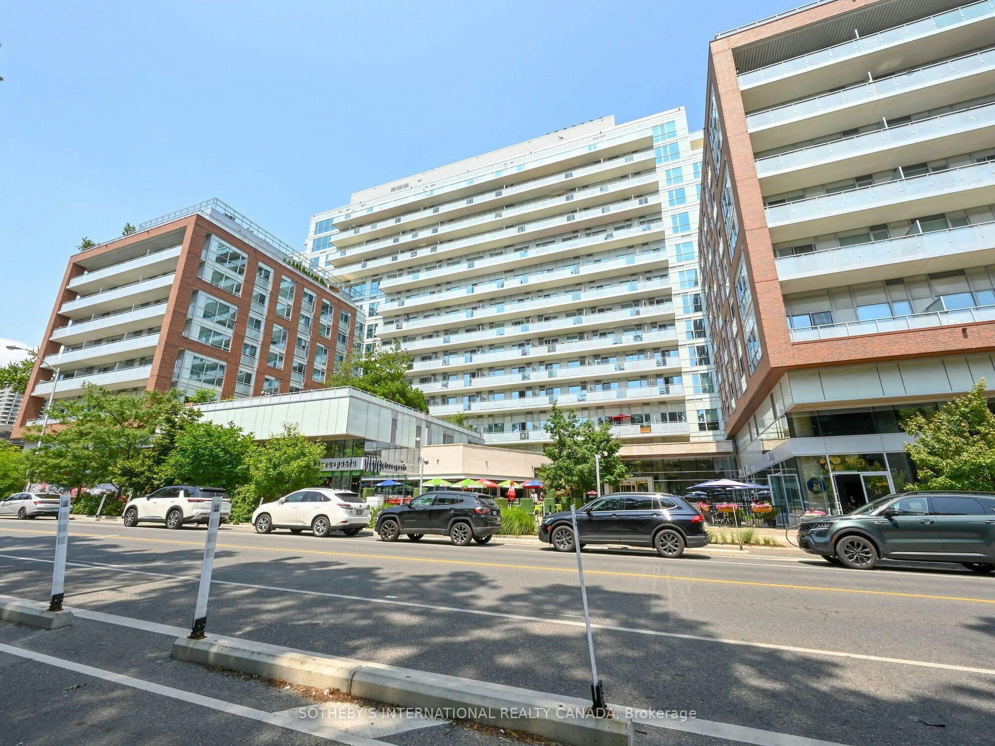 813-1830 Bloor Street W, Toronto, ON, M6P 0A2 - 22