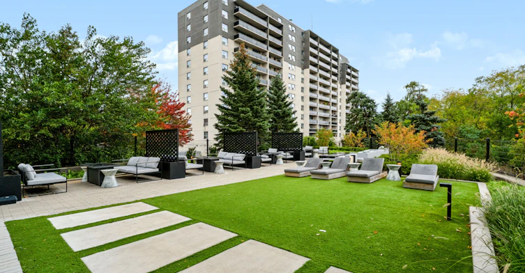 422-86 Dundas Street E, Mississauga, ON, L5A 1W4 - 22