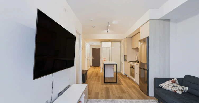 422-86 Dundas Street E, Mississauga, ON, L5A 1W4 - 14