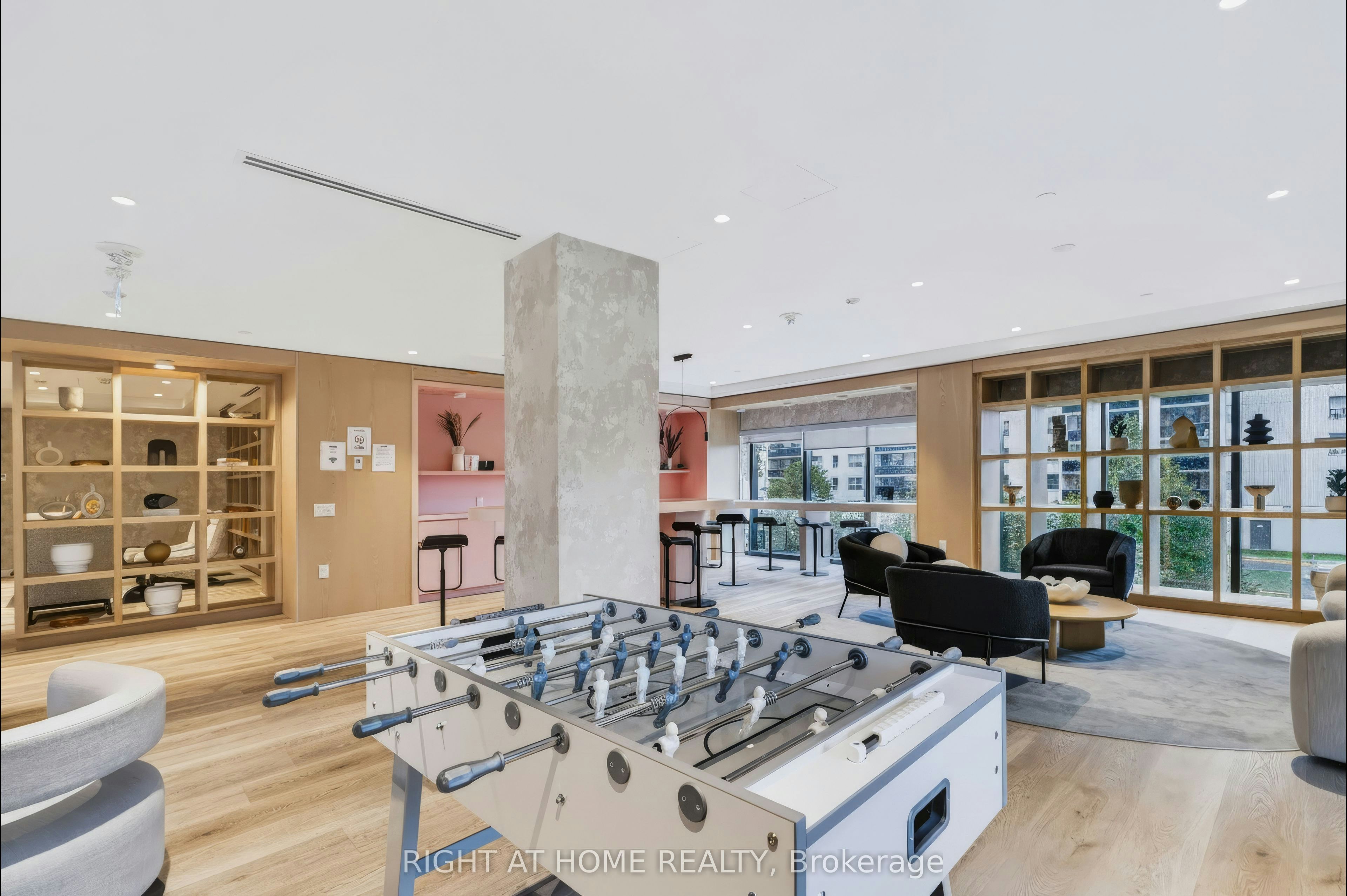 422-86 Dundas Street E, Mississauga, ON, L5A 1W4 - 26