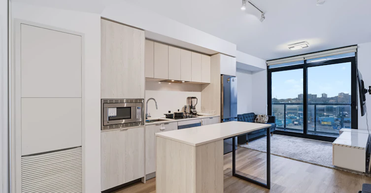 422-86 Dundas Street E, Mississauga, ON, L5A 1W4 - 13