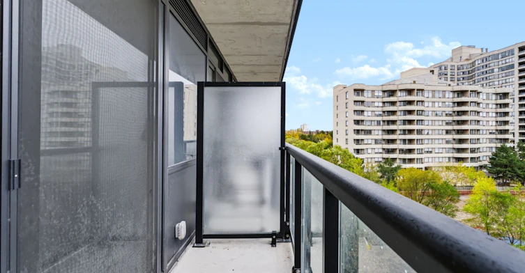 422-86 Dundas Street E, Mississauga, ON, L5A 1W4 - 16