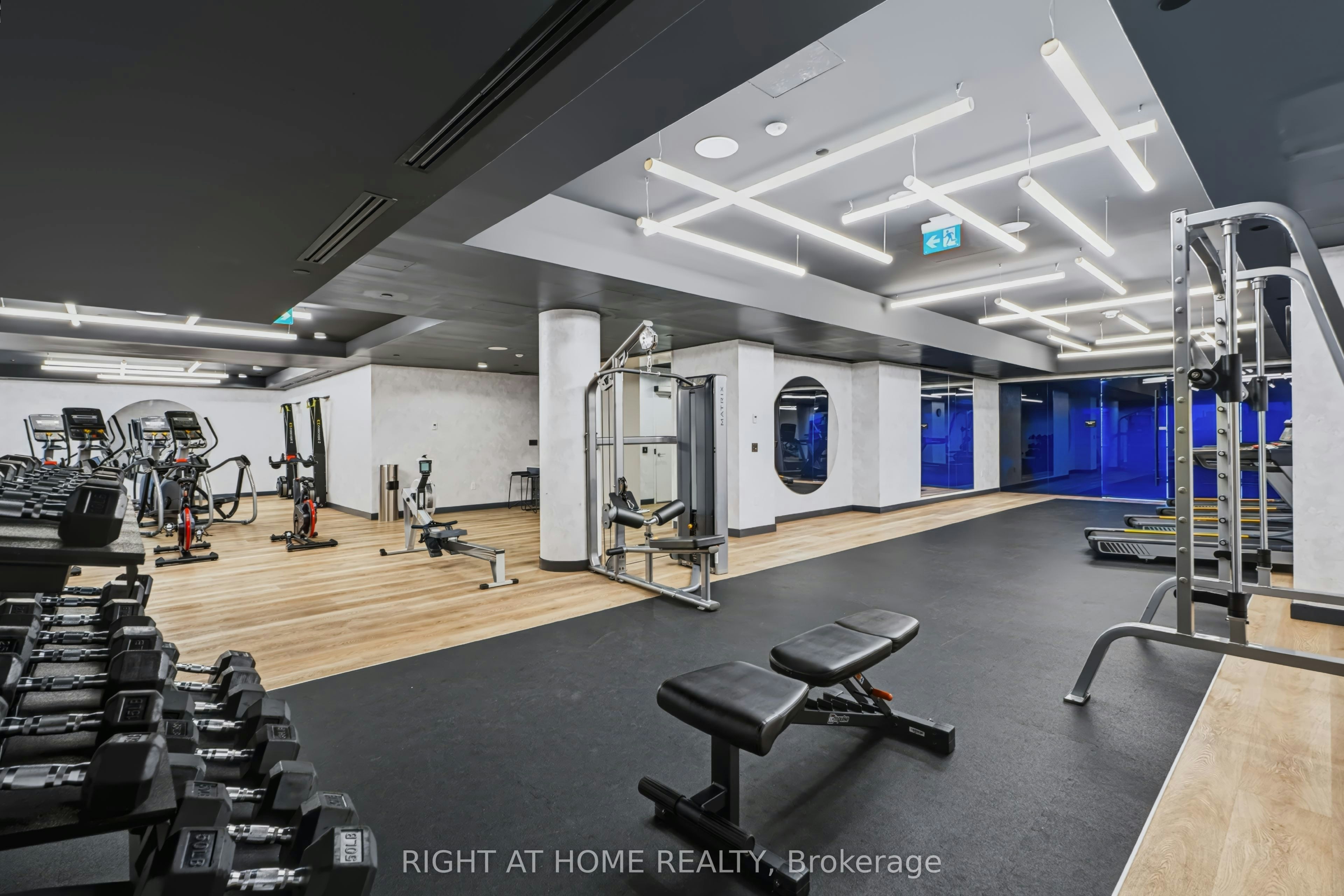 422-86 Dundas Street E, Mississauga, ON, L5A 1W4 - 24