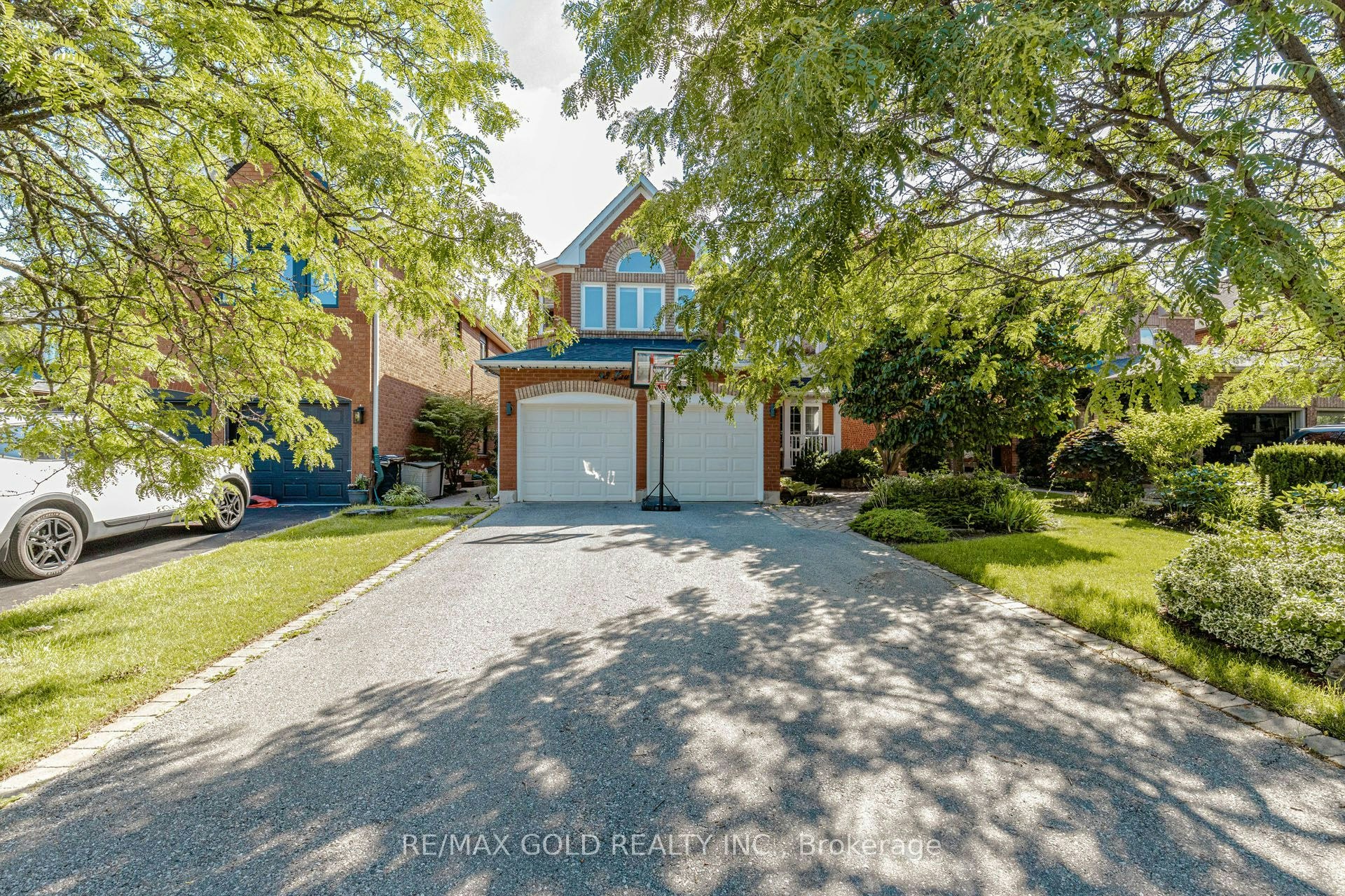 93 Lauchlin Crescent, Halton Hills, ON, L7G 5R3