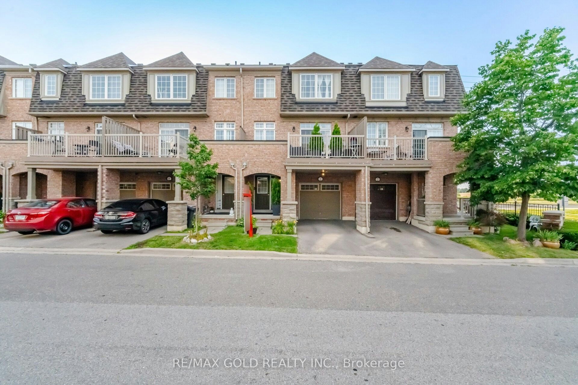 4 Utopia Way, Brampton, ON, L6P 4A5