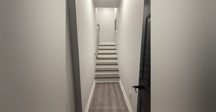 #Upper-414 Perth Avenue, Toronto, ON, M6P 3Y6 - 9