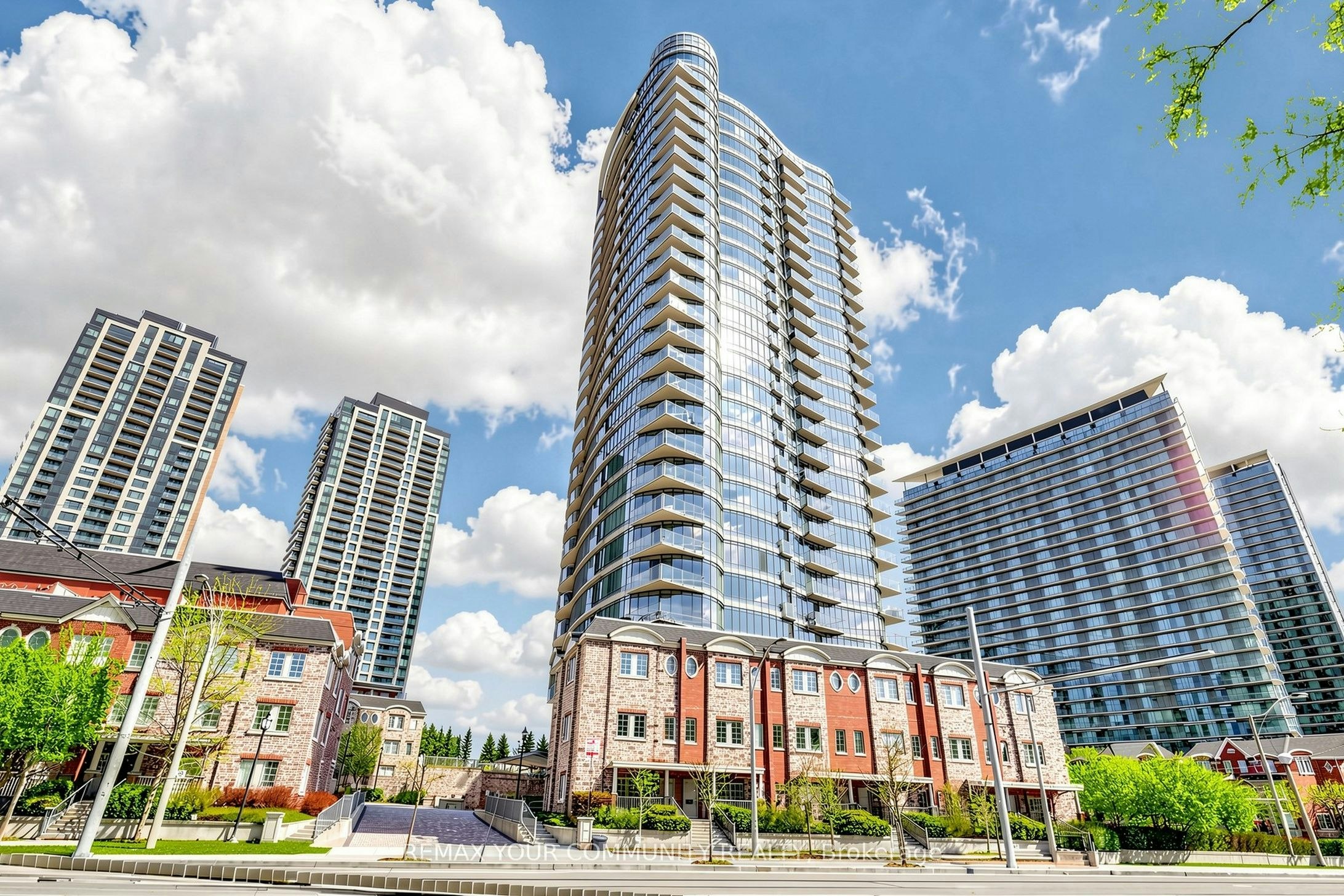 1506-15 Windermere Avenue, Toronto, ON, M6S 5A2