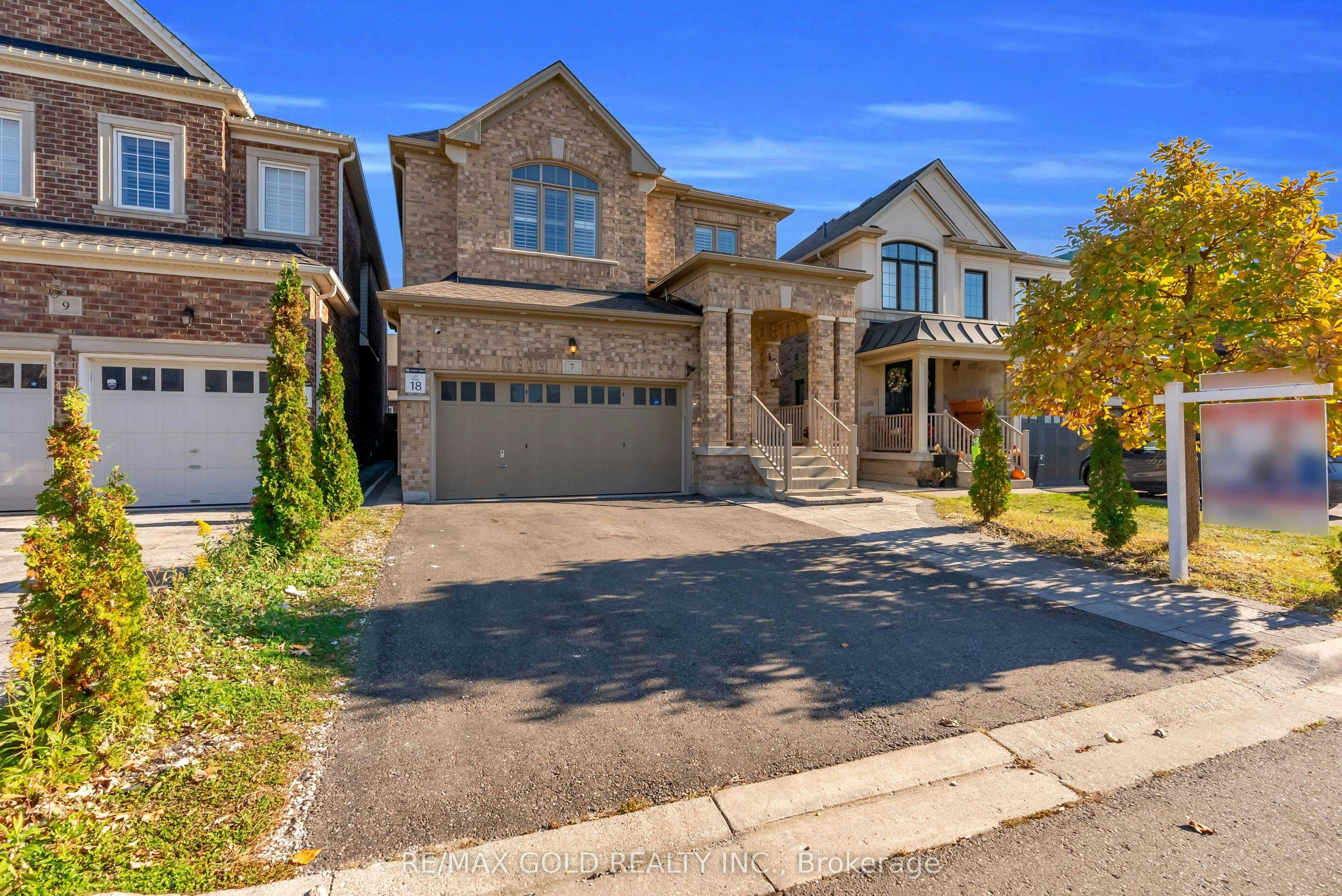 7 Vetch Street, Brampton, ON, L6Y 0E3