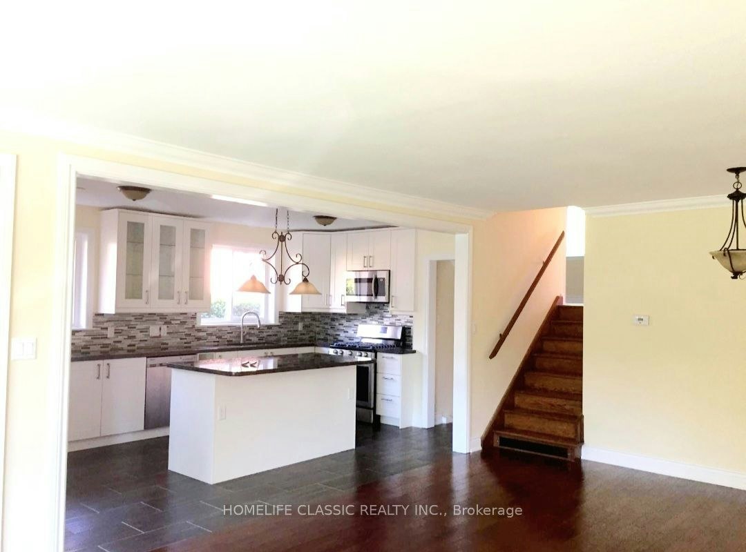 16 Terryellen Crescent, Toronto, ON, M9C 1H7 - 2