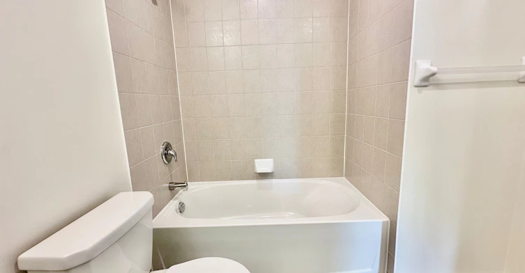 4110-38 Annie Craig Drive, Toronto, ON, M8V 0G9 - 10