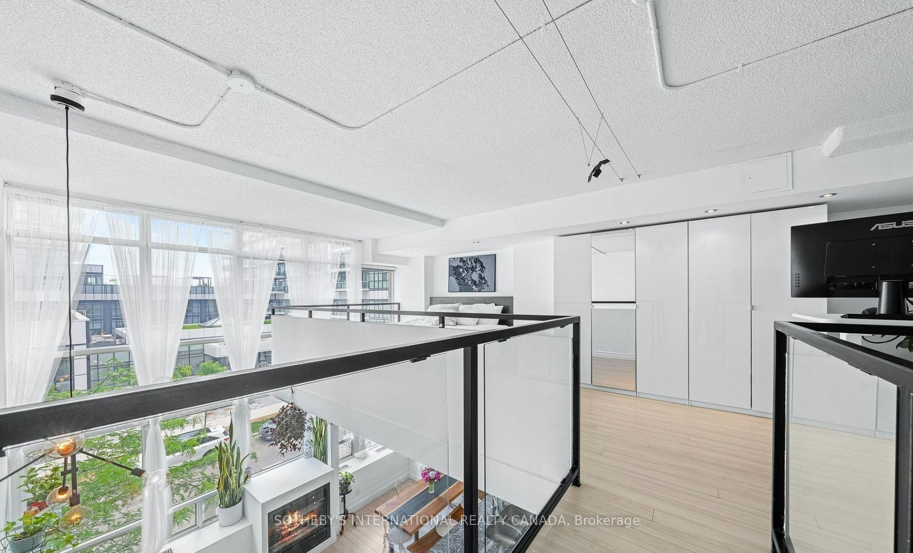 212-300 Manitoba Street, Toronto, ON, M8Y 4G6 - 26