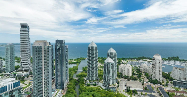 212-300 Manitoba Street, Toronto, ON, M8Y 4G6 - 3