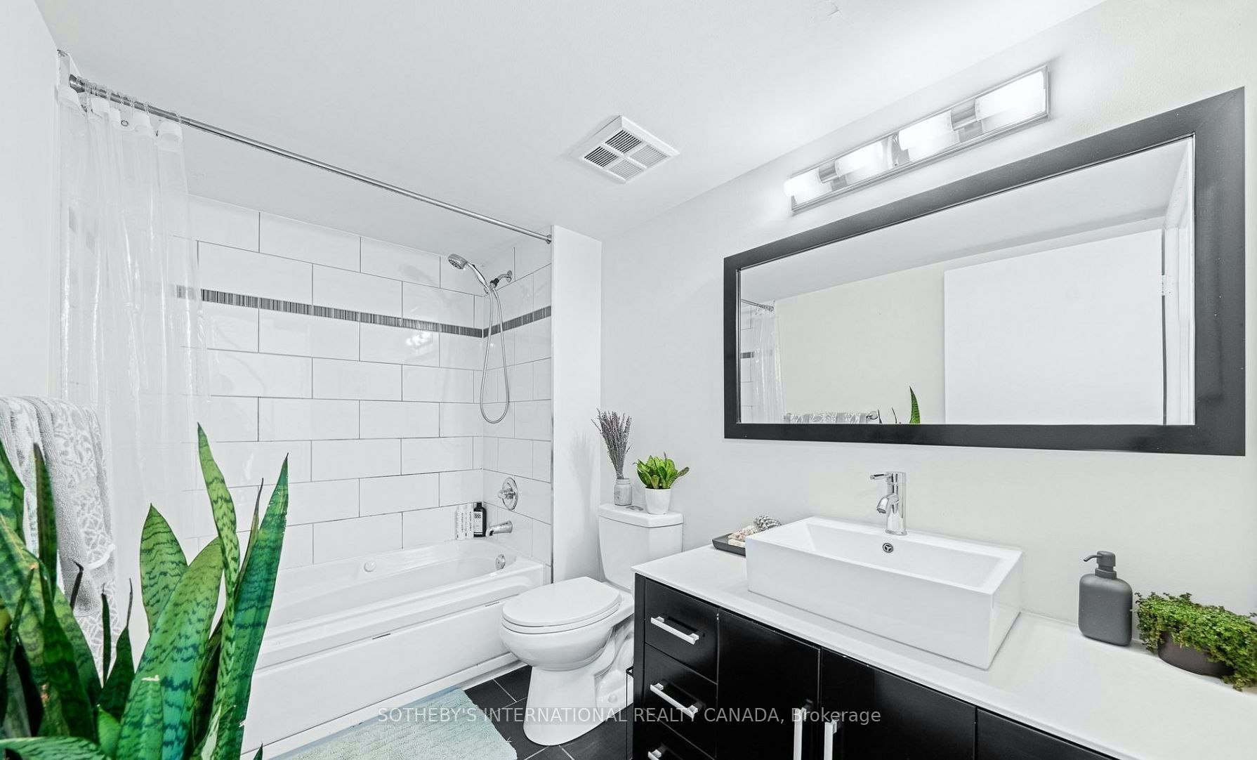 212-300 Manitoba Street, Toronto, ON, M8Y 4G6 - 27