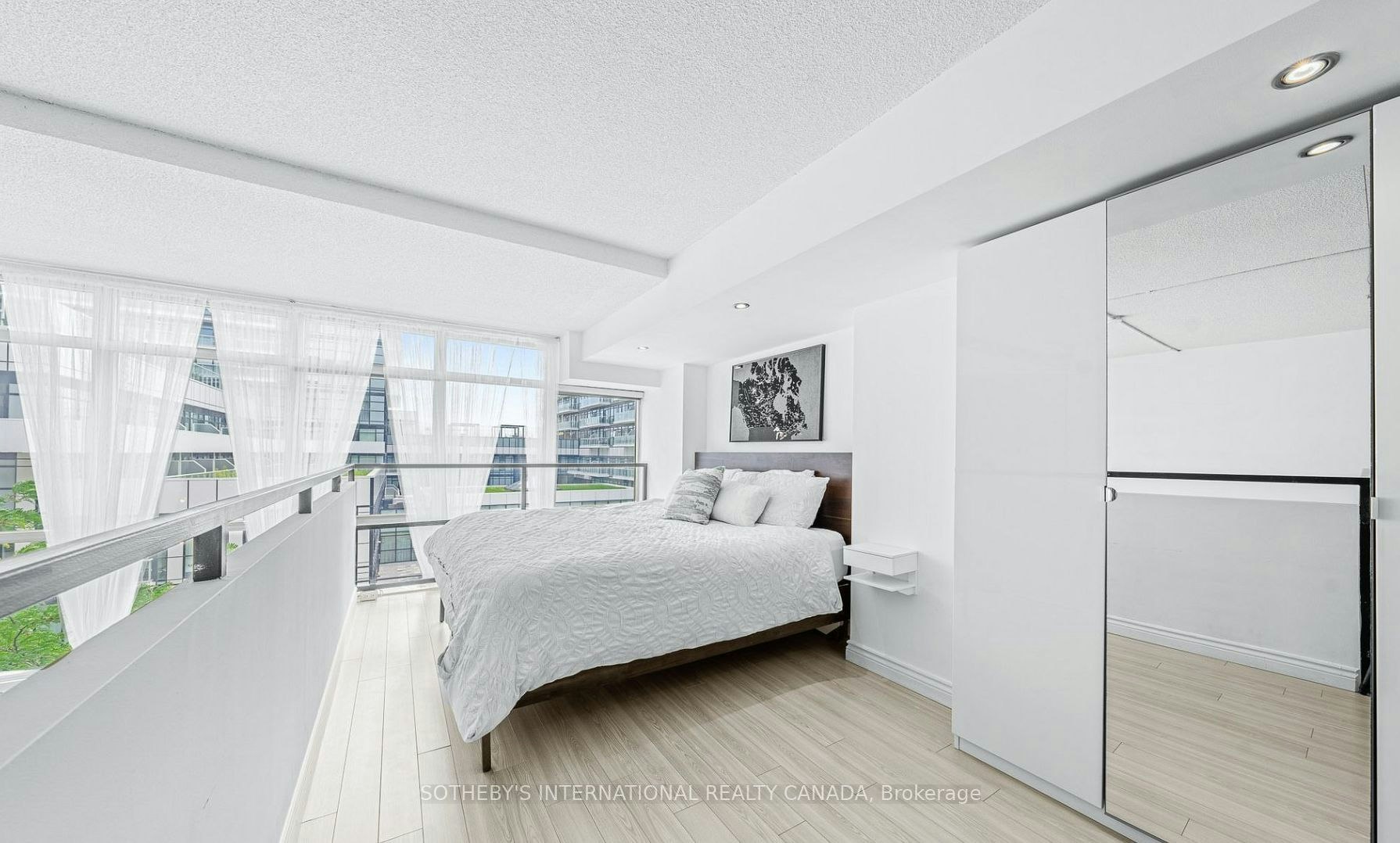 212-300 Manitoba Street, Toronto, ON, M8Y 4G6 - 25
