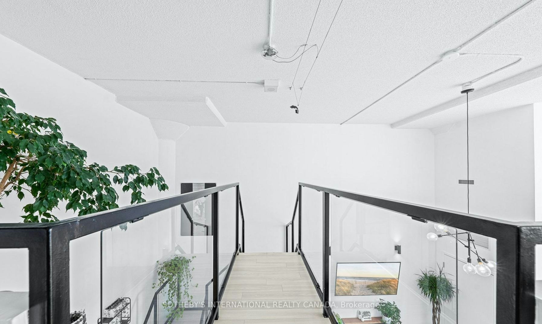 212-300 Manitoba Street, Toronto, ON, M8Y 4G6 - 21