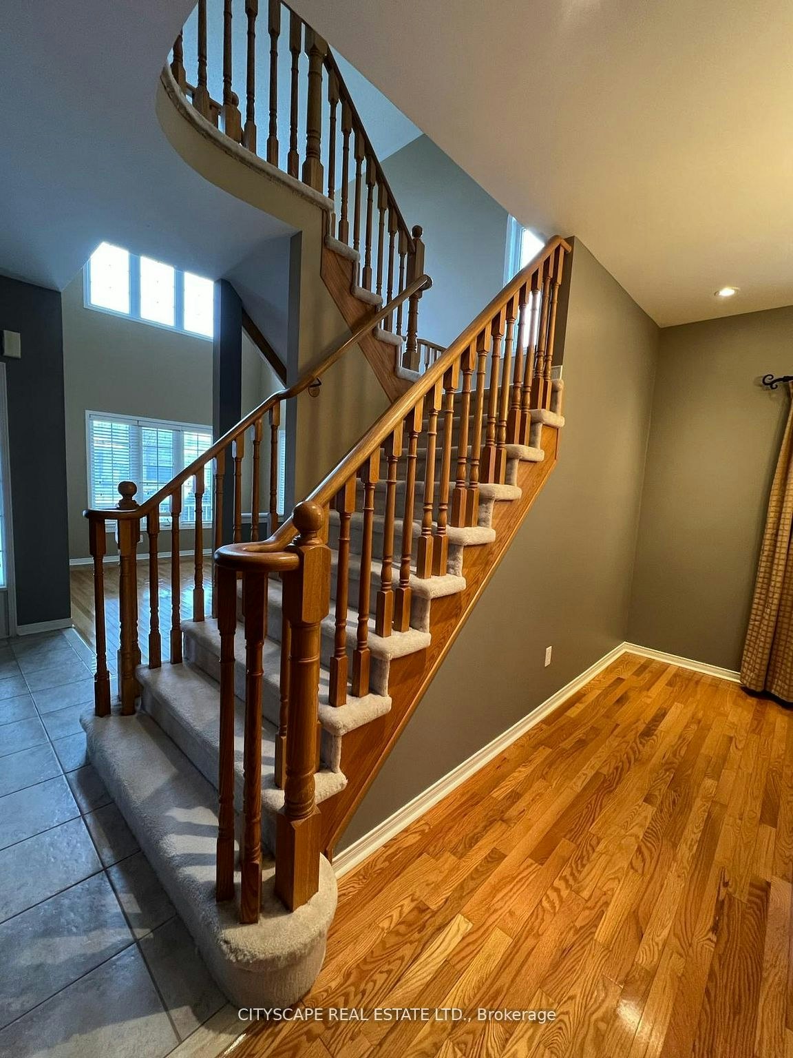 5436 Blue Spruce Avenue, Burlington, ON, L7L 7C4 - 17