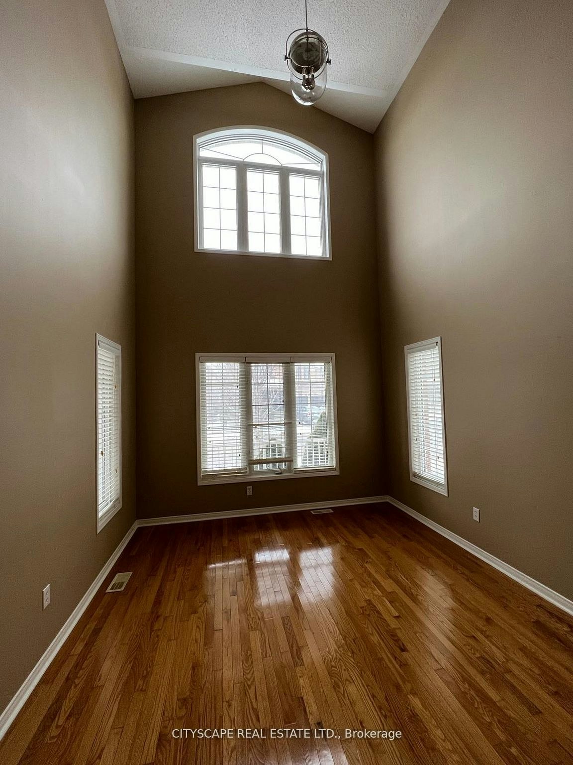 5436 Blue Spruce Avenue, Burlington, ON, L7L 7C4 - 21