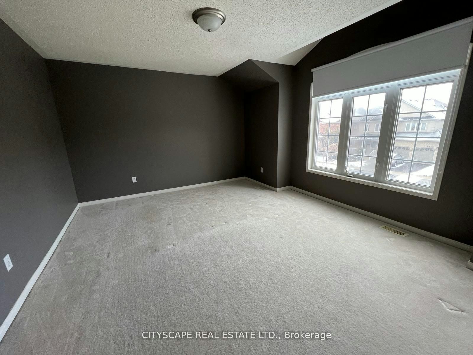 5436 Blue Spruce Avenue, Burlington, ON, L7L 7C4 - 14