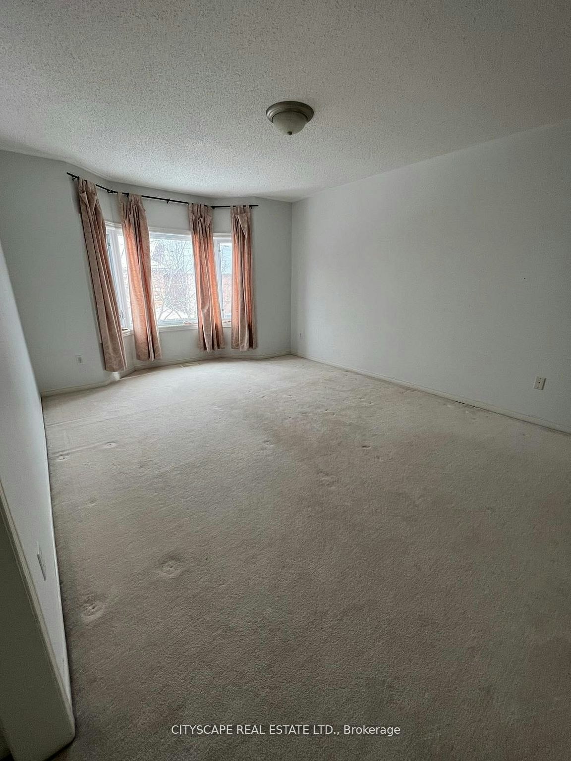 5436 Blue Spruce Avenue, Burlington, ON, L7L 7C4 - 13