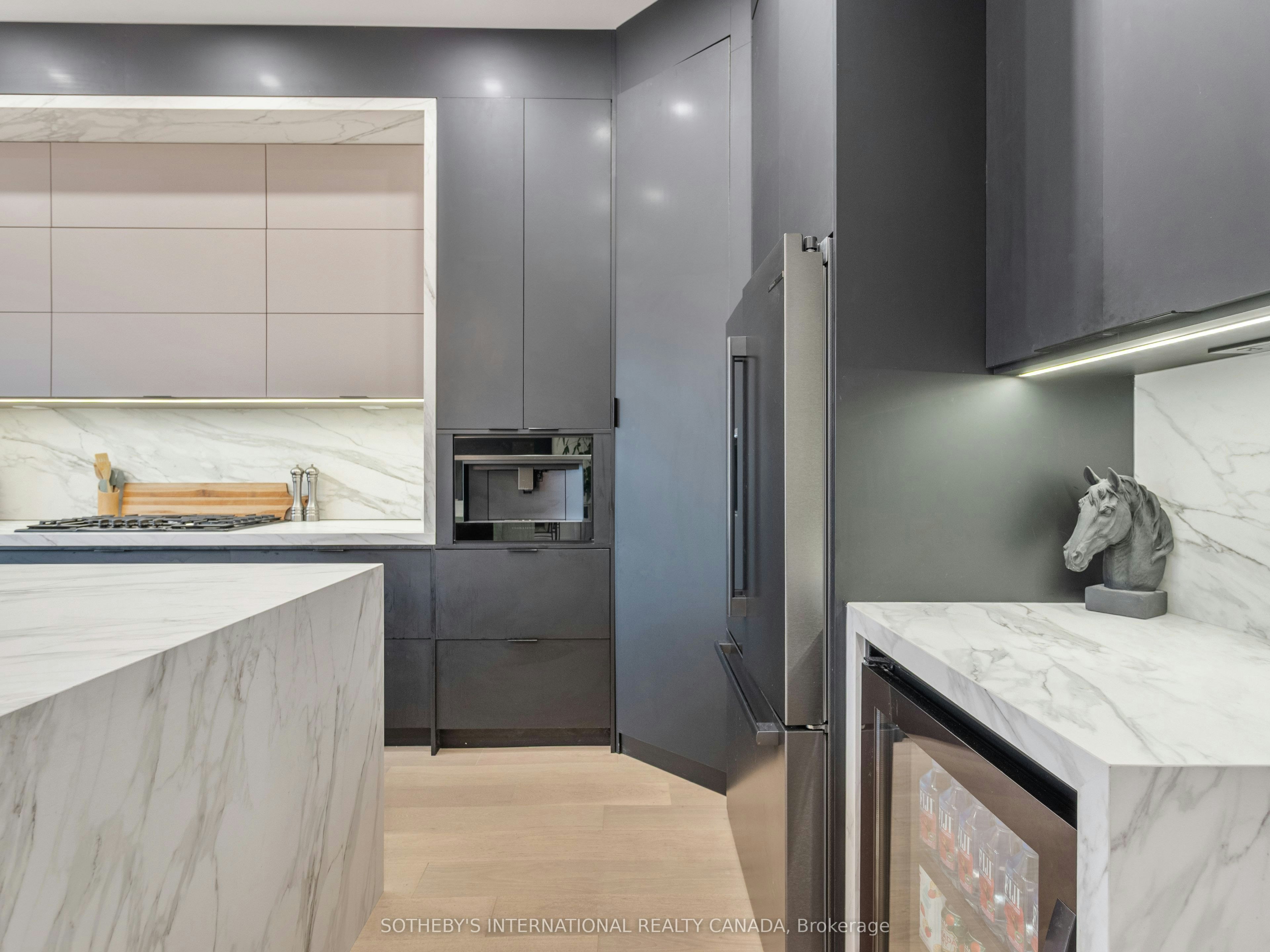 73 Guthrie Avenue, Toronto, ON, M8Y 3L2 - 18