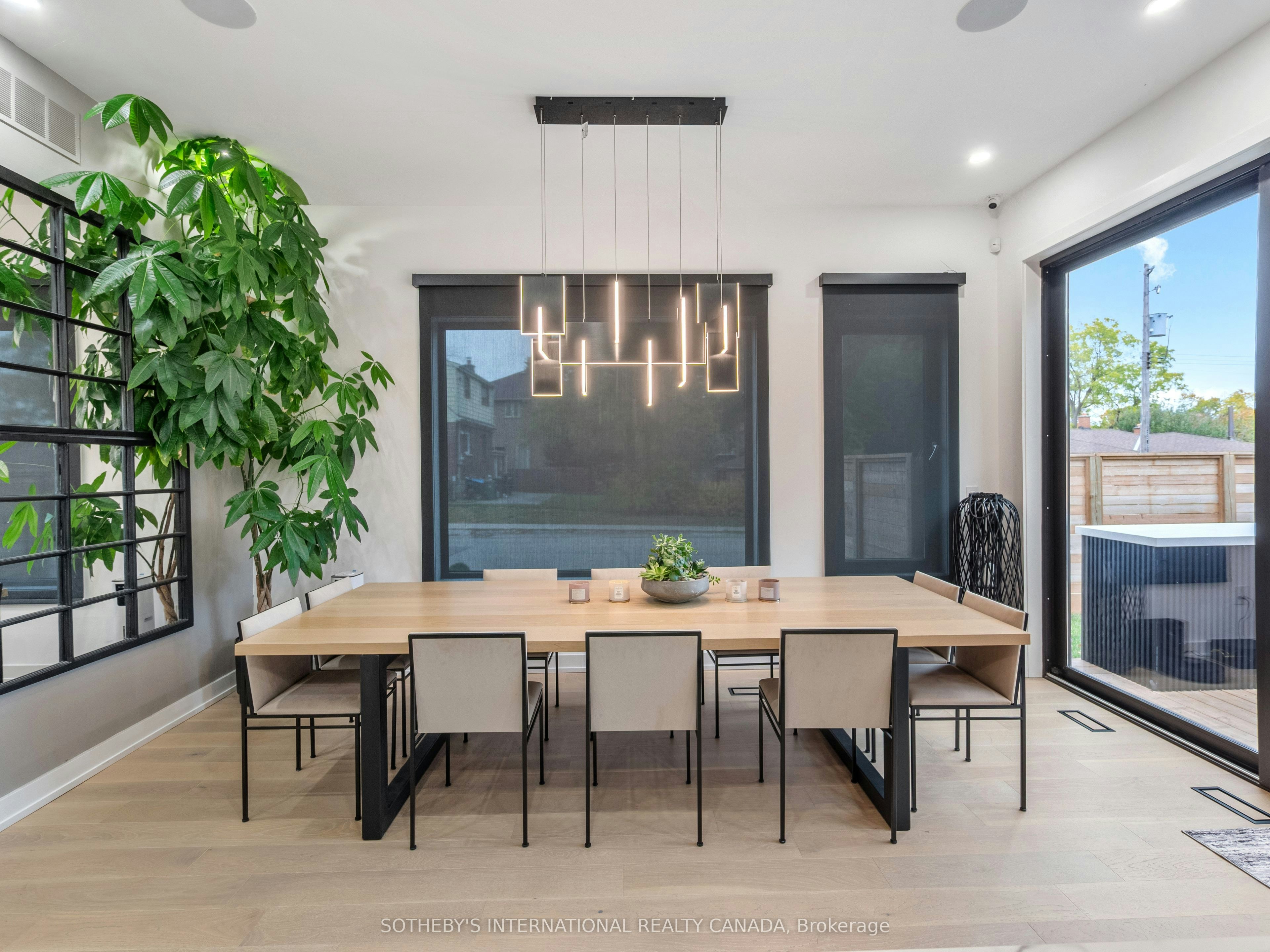 73 Guthrie Avenue, Toronto, ON, M8Y 3L2 - 13
