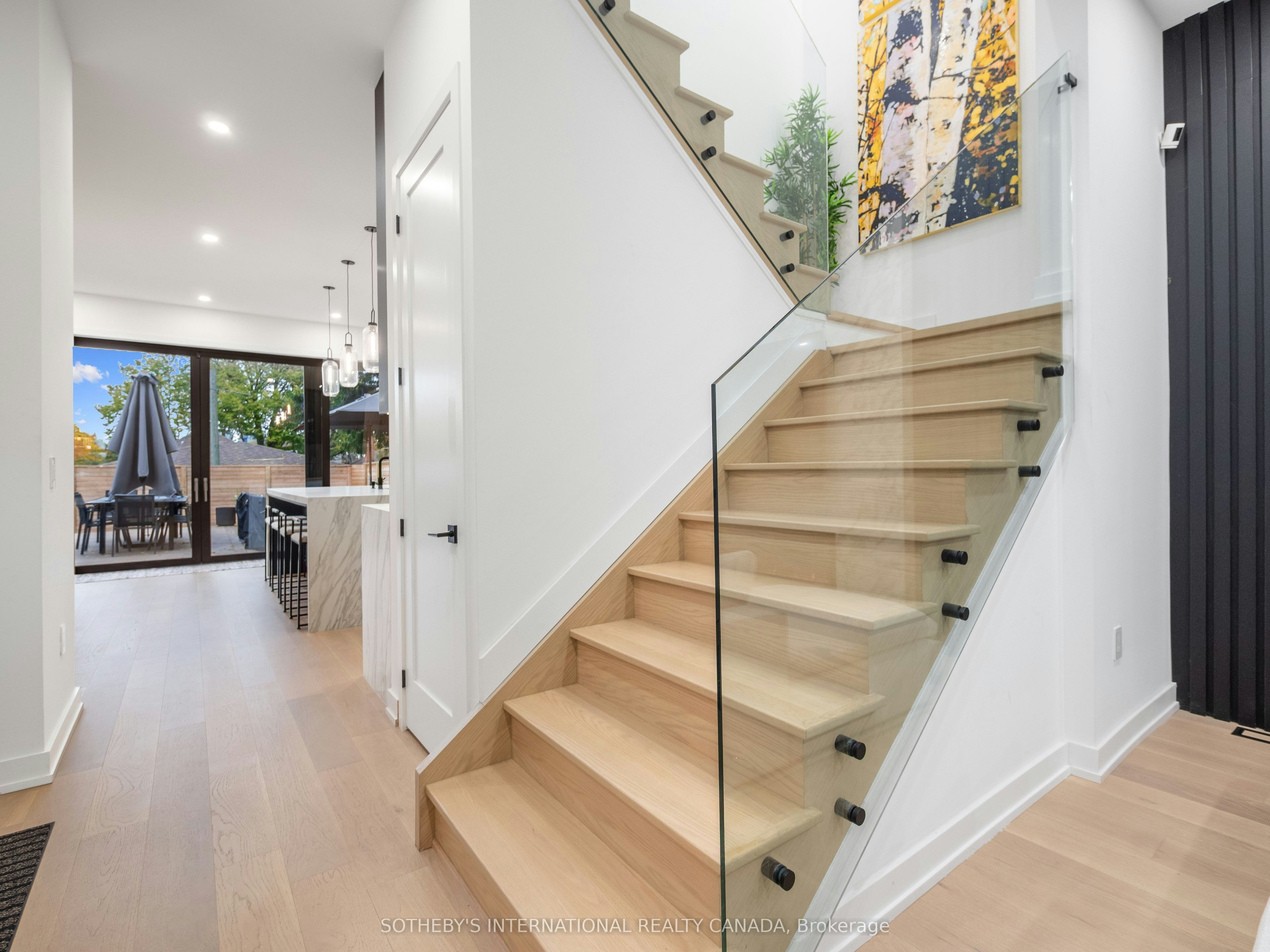 73 Guthrie Avenue, Toronto, ON, M8Y 3L2 - 26