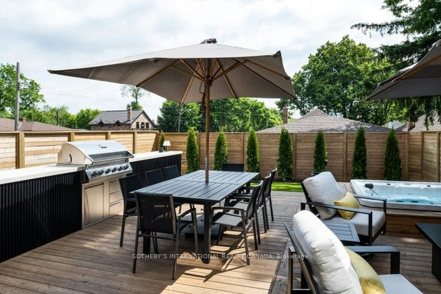 73 Guthrie Avenue, Toronto, ON, M8Y 3L2 - 6