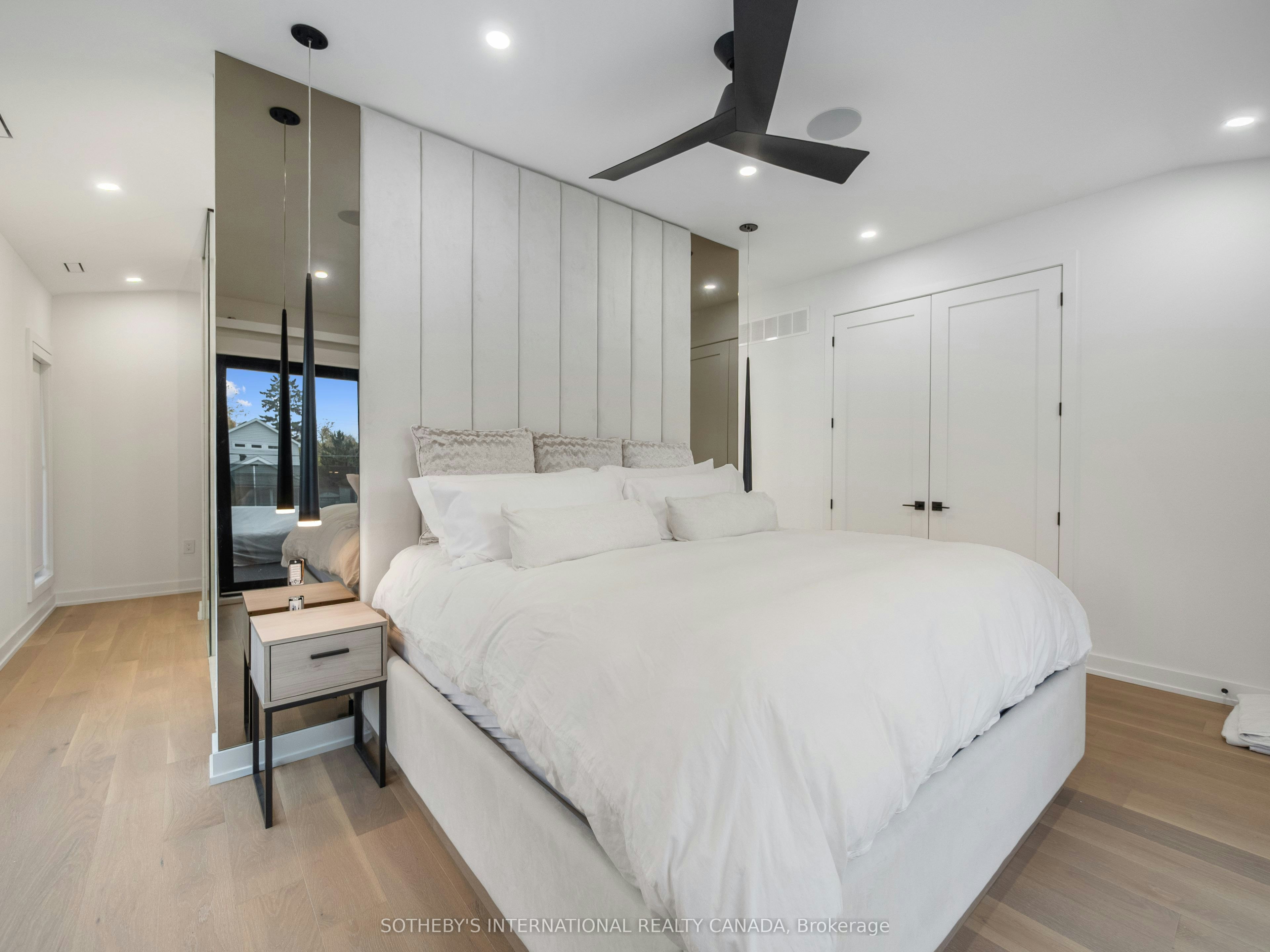 73 Guthrie Avenue, Toronto, ON, M8Y 3L2 - 35