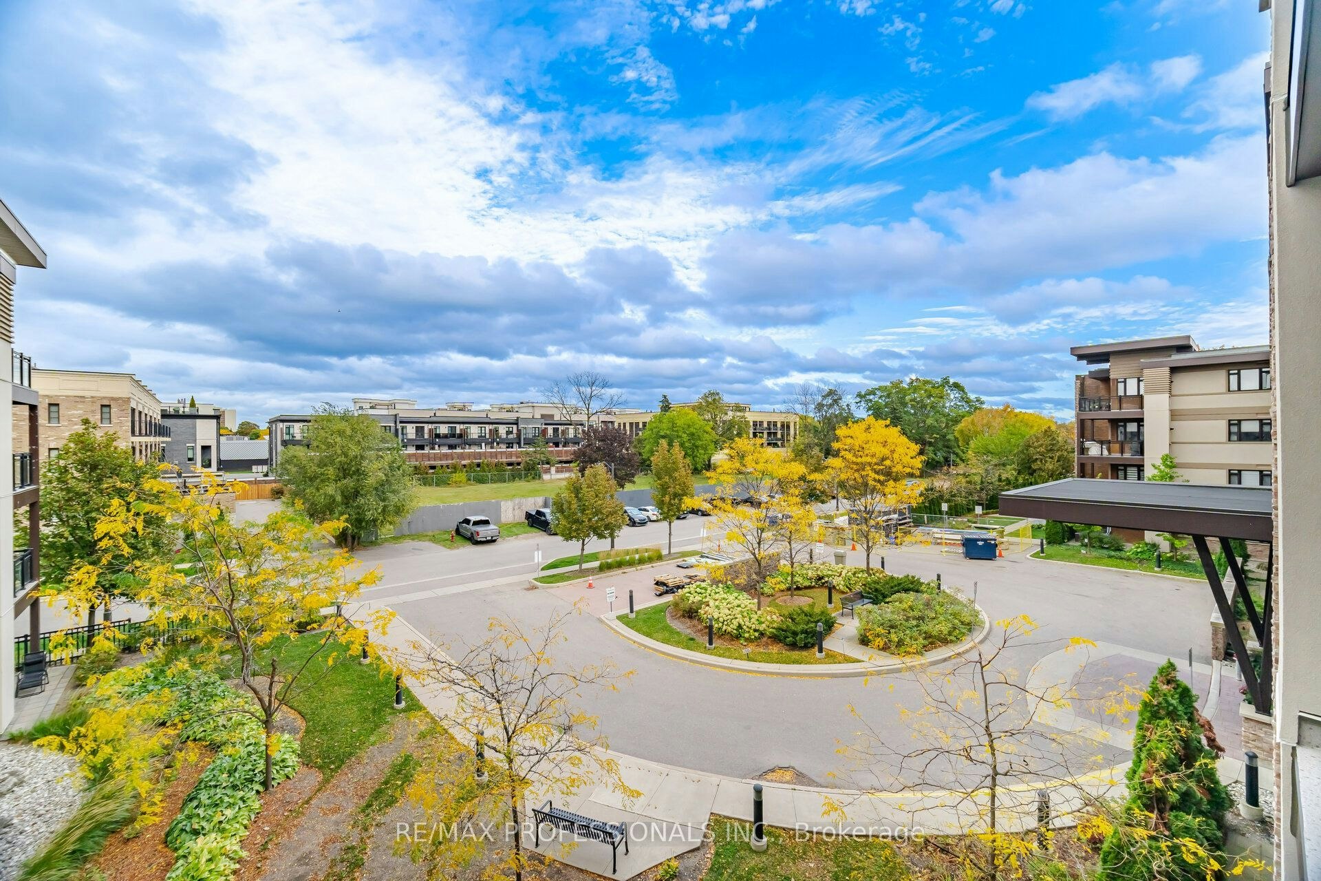 323-128 Garden Drive, Oakville, ON, L6K 2W5 - 36