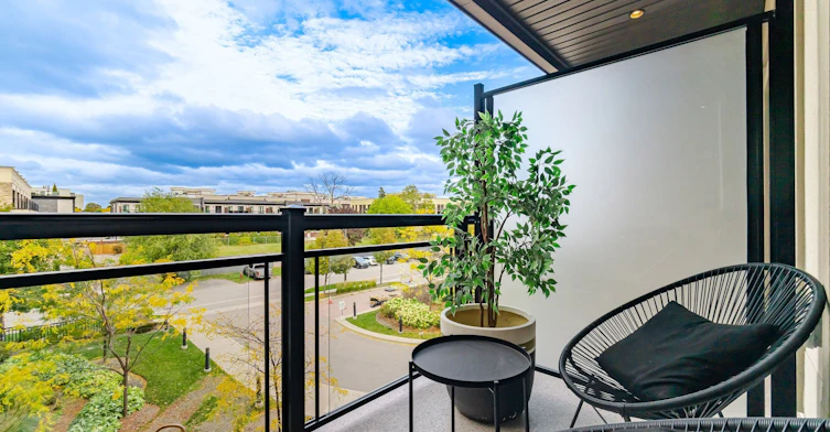 323-128 Garden Drive, Oakville, ON, L6K 2W5 - 34