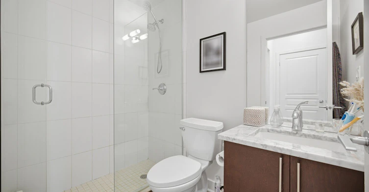 323-128 Garden Drive, Oakville, ON, L6K 2W5 - 27