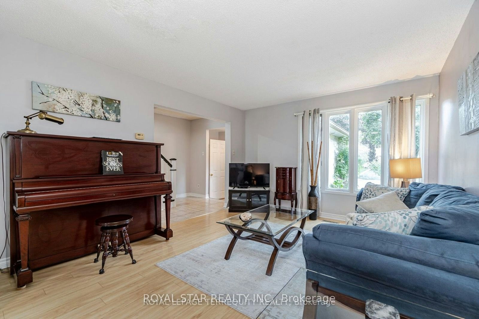 39 Courtleigh Square, Brampton, ON, L6Z 1J2 - 9