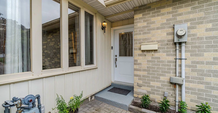 39 Courtleigh Square, Brampton, ON, L6Z 1J2 - 6