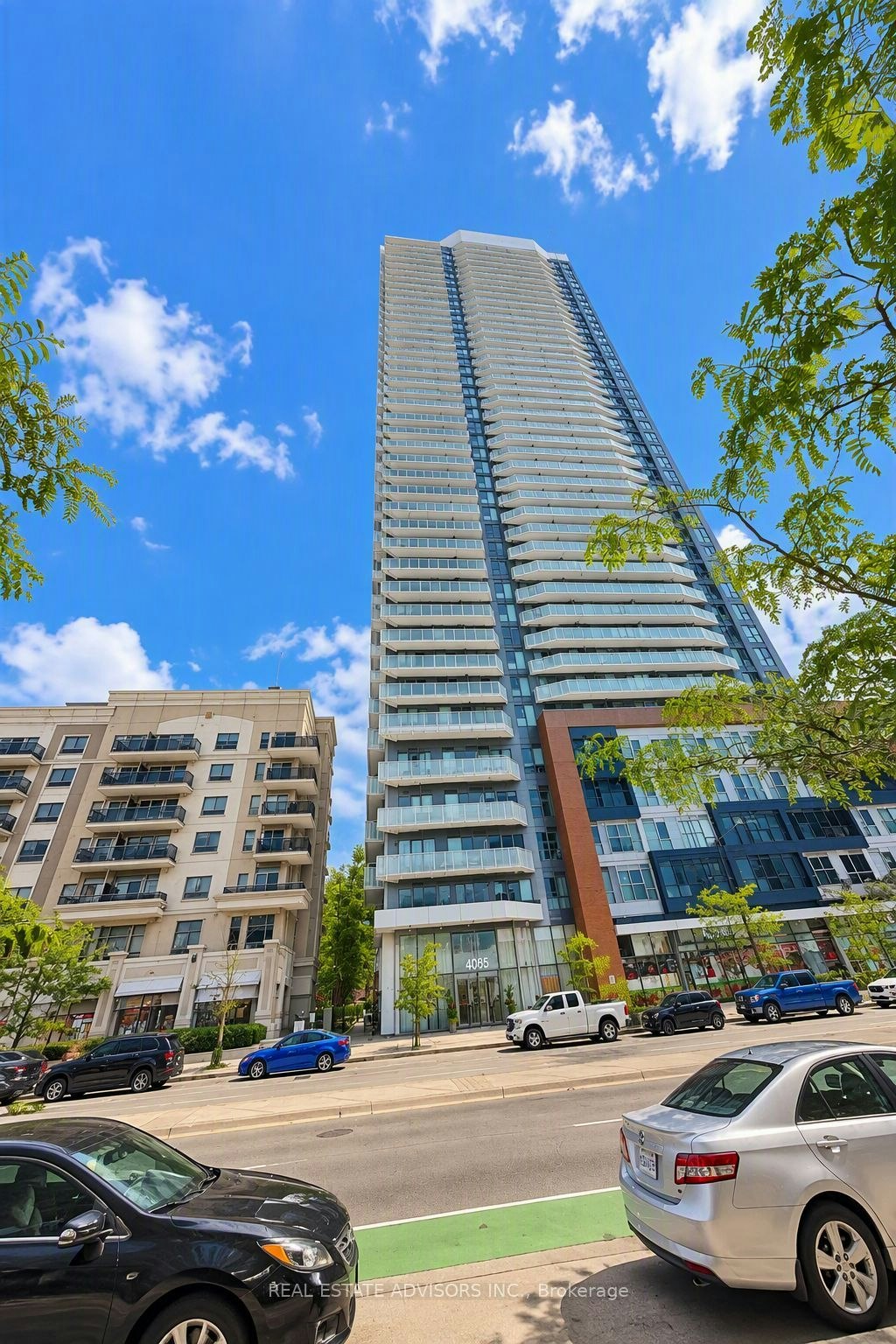 1002-4065 Confederation Parkway, Mississauga, ON, L5B 0L4